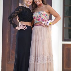 Beautiful Sherri Hill Prom Dress